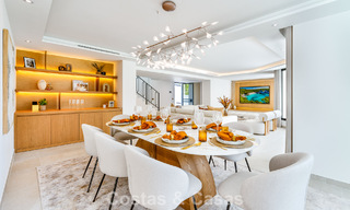 Lujosa villa renovada con vistas al mar en venta en la Milla de Oro de Marbella 786895 