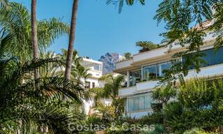 Ático dúplex contemporáneo en venta en una urbanización segura en la prestigiosa Milla de Oro de Marbella 786993 
