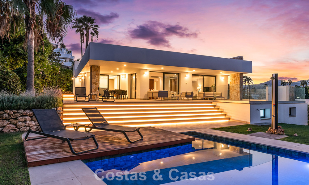 Villa de lujo mediterránea moderna en venta cerca de todos los servicios en Guadalmina y San Pedro, Marbella 786843