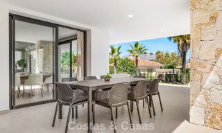 Villa de lujo mediterránea moderna en venta cerca de todos los servicios en Guadalmina y San Pedro, Marbella 786847 