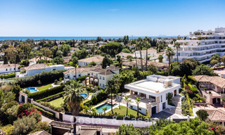 Villa de lujo mediterránea moderna en venta cerca de todos los servicios en Guadalmina y San Pedro, Marbella 786872 
