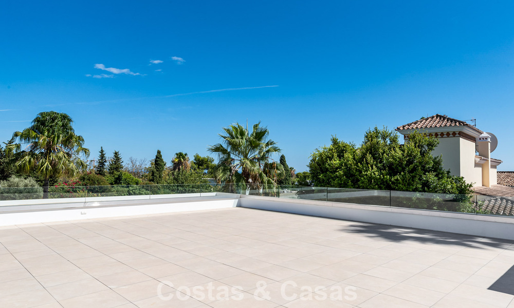 Villa de lujo mediterránea moderna en venta cerca de todos los servicios en Guadalmina y San Pedro, Marbella 786878