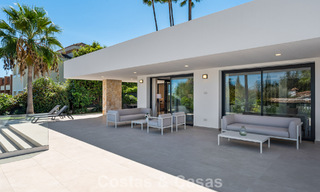 Villa de lujo mediterránea moderna en venta cerca de todos los servicios en Guadalmina y San Pedro, Marbella 786881 