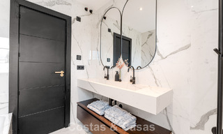 Lujosa villa mediterránea en venta cerca de todos los servicios en la Nueva Milla de Oro, cerca de San Pedro - Marbella 787058 