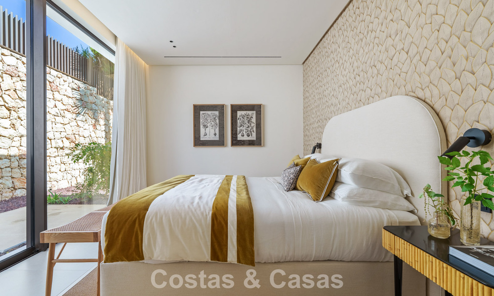 Villa de lujo de vanguardia en venta en una tranquila zona residencial de la Milla de Oro de Marbella 787234