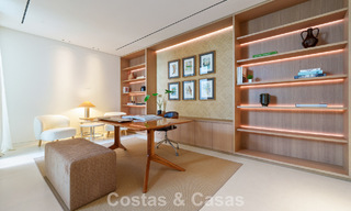 Villa de lujo de vanguardia en venta en una tranquila zona residencial de la Milla de Oro de Marbella 787240 