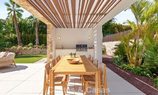 Villa de lujo de vanguardia en venta en una tranquila zona residencial de la Milla de Oro de Marbella 787261 