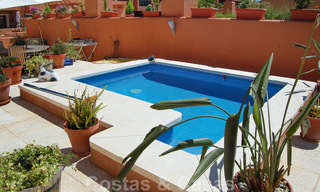 Apartamento en primera línea de golf con vistas espectaculares, en venta en Cabopino, Marbella - Costa del Sol 31613 