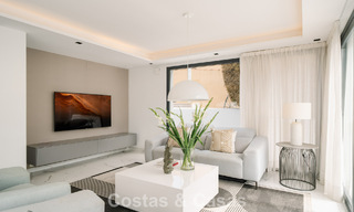 Villa modernizada en venta a un paso de los servicios y Puerto Banús, Marbella 787378 
