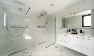 Villa modernizada en venta a un paso de los servicios y Puerto Banús, Marbella 787379 