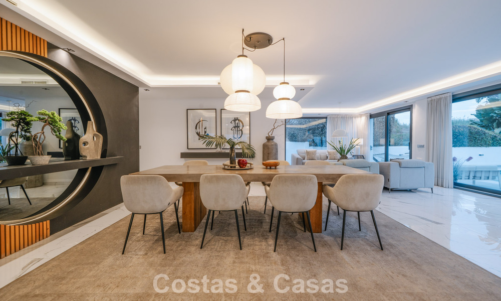 Villa modernizada en venta a un paso de los servicios y Puerto Banús, Marbella 787408