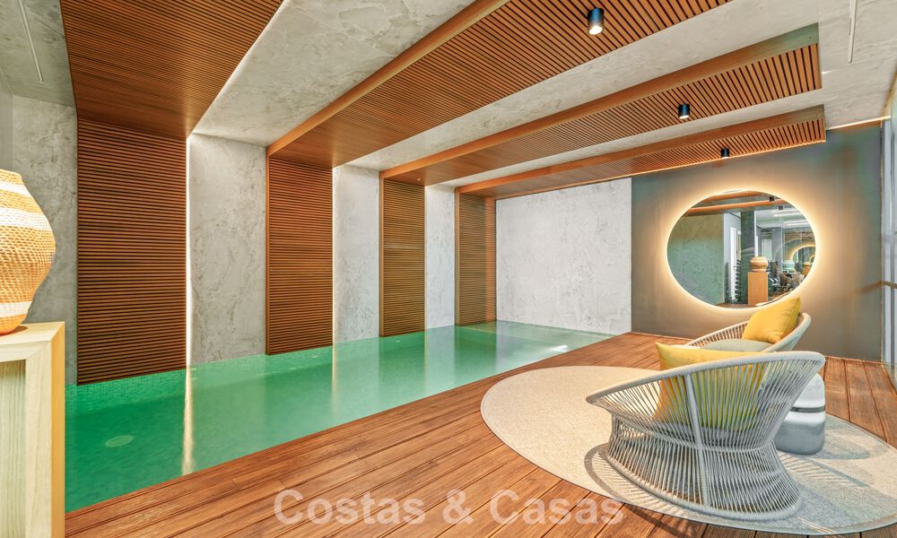 Sofisticada villa con vistas panorámicas en venta en una urbanización cerrada en La Quinta, Marbella - Benahavís 787316