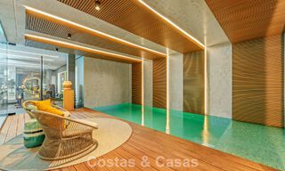 Sofisticada villa con vistas panorámicas en venta en una urbanización cerrada en La Quinta, Marbella - Benahavís 787317 