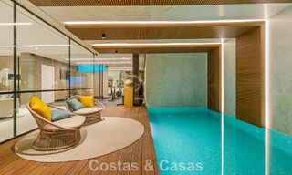 Sofisticada villa con vistas panorámicas en venta en una urbanización cerrada en La Quinta, Marbella - Benahavís 787357 