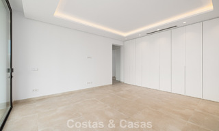 Villa contemporánea en venta a un paso de la playa y de todos los servicios en el centro de Marbella 787461 