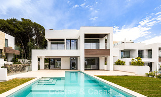 Villa contemporánea en venta a un paso de la playa y de todos los servicios en el centro de Marbella 787465 