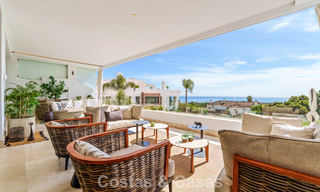 Lujoso apartamento con vistas al mar en venta en un complejo privilegiado de Sierra Blanca, en la Milla de Oro de Marbella 787553 