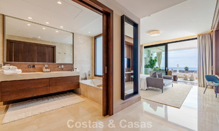 Lujoso apartamento con vistas al mar en venta en un complejo privilegiado de Sierra Blanca, en la Milla de Oro de Marbella 787565 