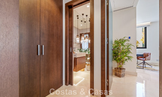 Lujoso apartamento con vistas al mar en venta en un complejo privilegiado de Sierra Blanca, en la Milla de Oro de Marbella 787573 