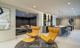 Lujosa villa de obra nueva, lista para entrar a vivir, en un prestigioso resort de golf de 5* en Marbella - Benahavís 787425 