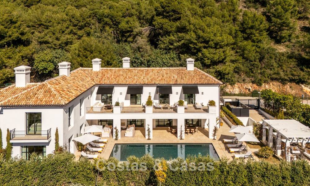 Exquisita villa de lujo en venta en la exclusiva zona de Cascada de Camoján, en la Milla de Oro de Marbella 795096