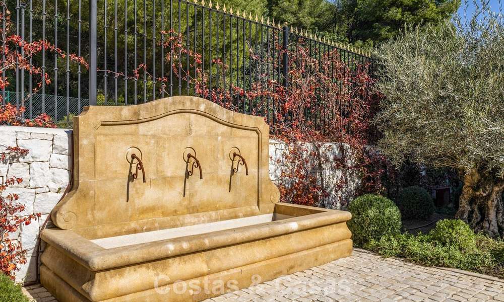 Exquisita villa de lujo en venta en la exclusiva zona de Cascada de Camoján, en la Milla de Oro de Marbella 795100