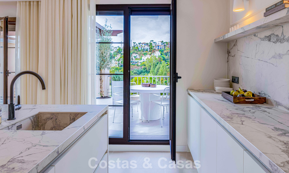 Ático esquinero reformado y listo para entrar a vivir en venta en Marbella - Benahavís 787898