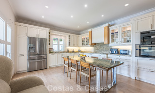 Villa de lujo mediterránea con vistas panorámicas en venta, ubicada en las verdes colinas de Marbella - Benahavís 789886 