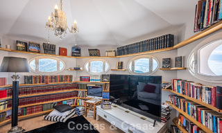 Villa de lujo mediterránea con vistas panorámicas en venta, ubicada en las verdes colinas de Marbella - Benahavís 789892 