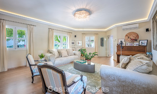 Villa de lujo mediterránea con vistas panorámicas en venta, ubicada en las verdes colinas de Marbella - Benahavís 789917 