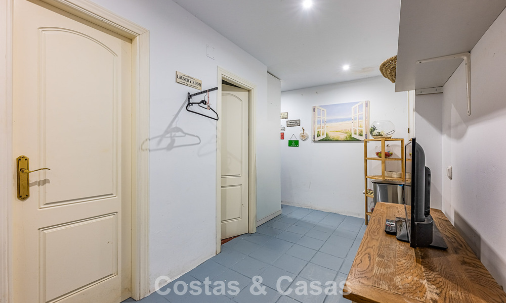 Villa de lujo mediterránea con vistas panorámicas en venta, ubicada en las verdes colinas de Marbella - Benahavís 789941