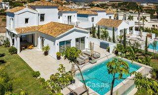 2 villas de lujo contemporáneas en venta, situadas una al lado de la otra a solo 400 m de la playa en Casares, Costa del Sol 788021 