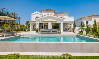2 villas de lujo contemporáneas en venta, situadas una al lado de la otra a solo 400 m de la playa en Casares, Costa del Sol 788066 