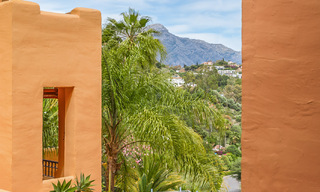 Apartamento amplio, listo para entrar a vivir con vistas al mar en venta en Benahavís - Marbella 787863 