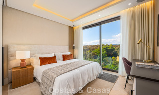 Villa de lujo modernista con vistas al mar en venta en la Milla de Oro de Marbella 788187 