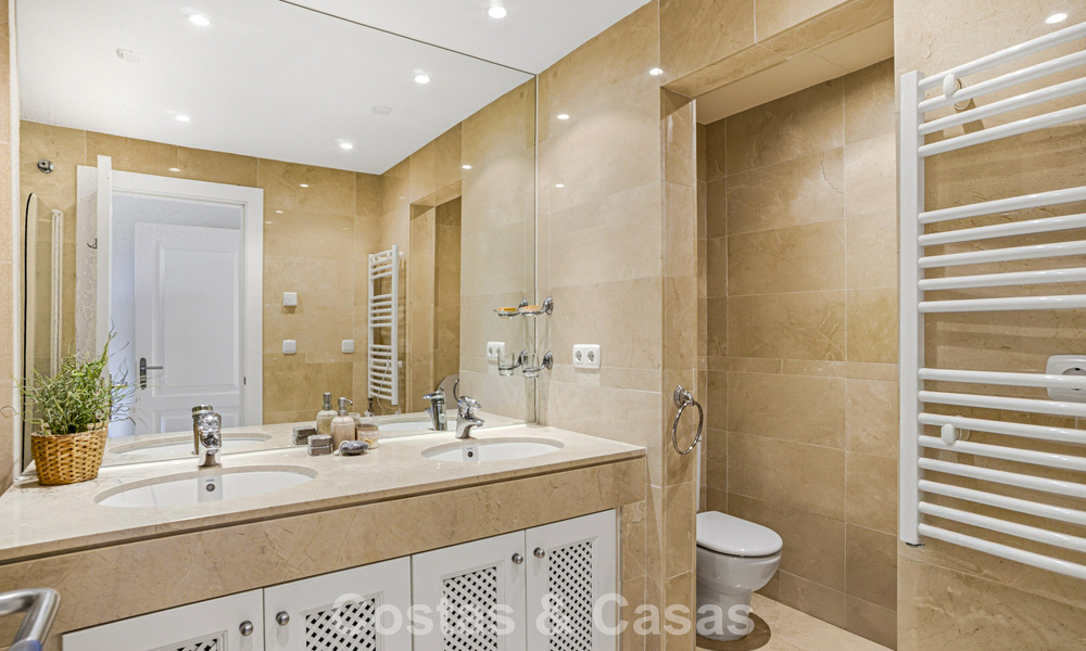 Apartamentos en venta en un complejo residencial cerrado en Nueva Andalucía, Marbella 788729