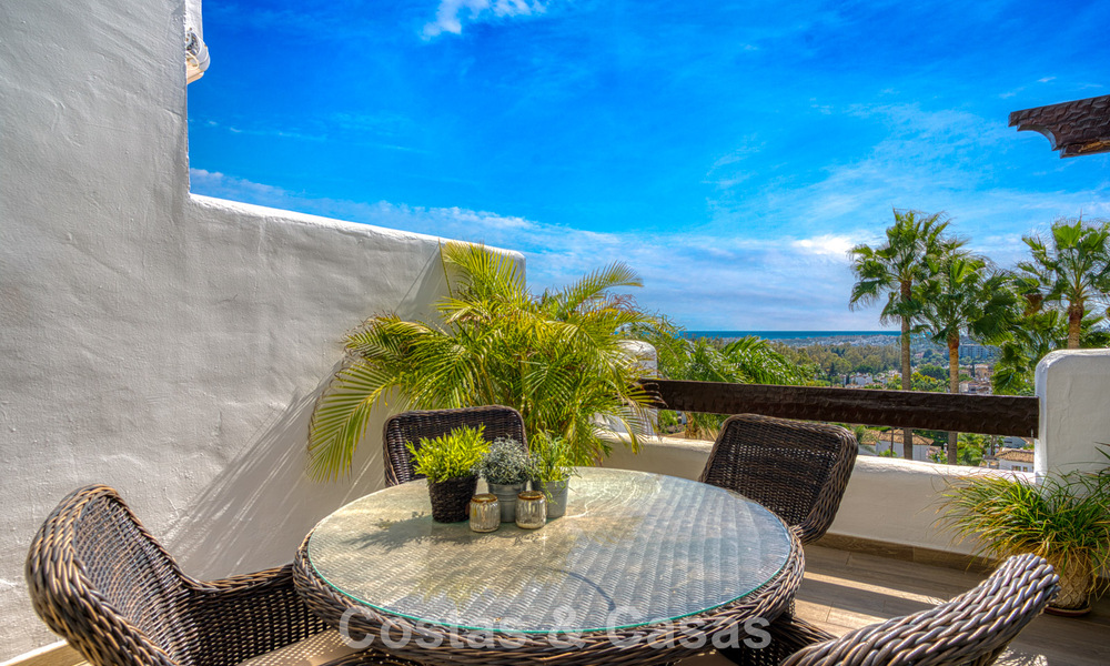 Apartamentos en venta en un complejo residencial cerrado en Nueva Andalucía, Marbella 788738