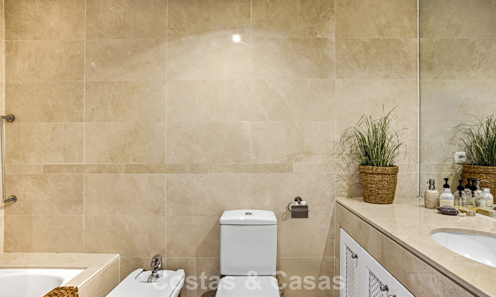 Apartamentos en venta en un complejo residencial cerrado en Nueva Andalucía, Marbella 788748