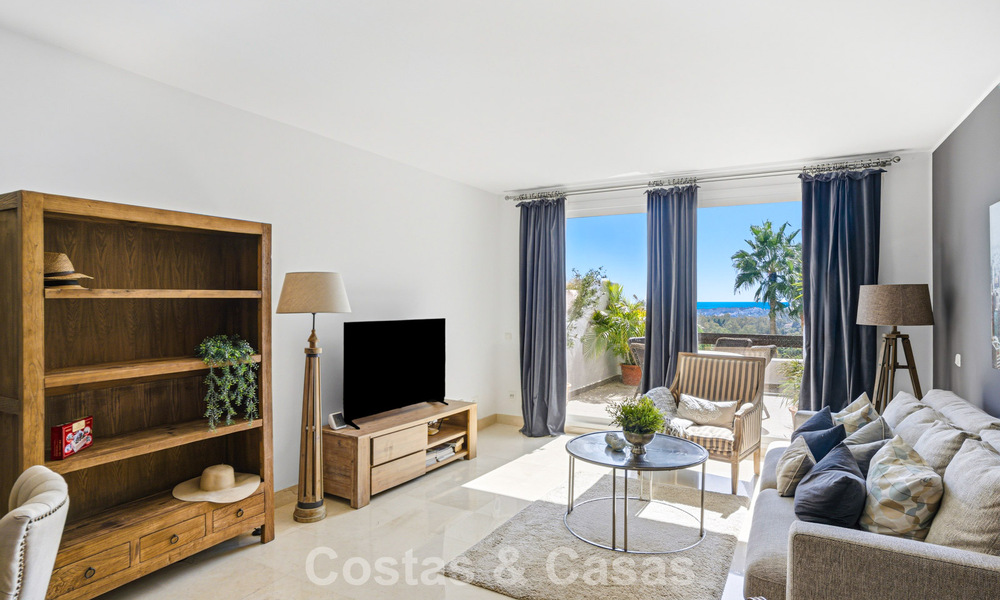 Apartamentos en venta en un complejo residencial cerrado en Nueva Andalucía, Marbella 788751