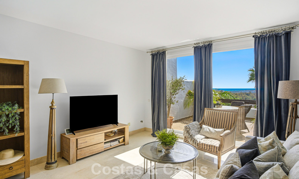 Apartamentos en venta en un complejo residencial cerrado en Nueva Andalucía, Marbella 788754