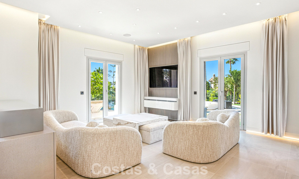 Magnífico palacio neoclásico en venta en la prestigiosa urbanización cerrada de Sierra Blanca, Marbella 788193