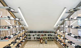 Magnífico palacio neoclásico en venta en la prestigiosa urbanización cerrada de Sierra Blanca, Marbella 788194 