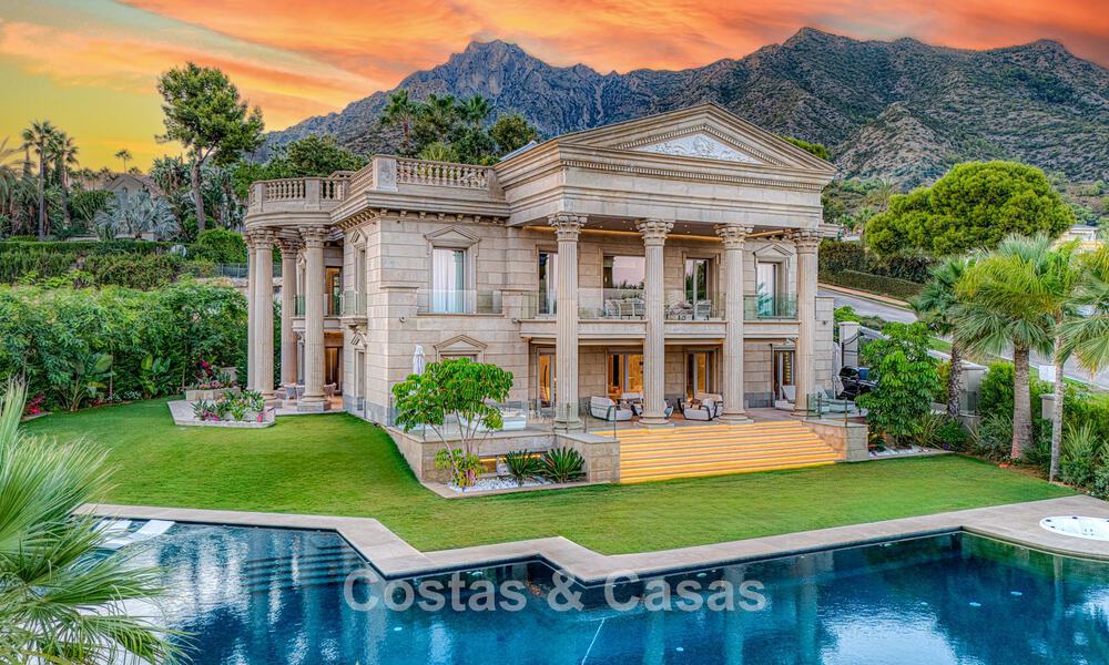Magnífico palacio neoclásico en venta en la prestigiosa urbanización cerrada de Sierra Blanca, Marbella 788199