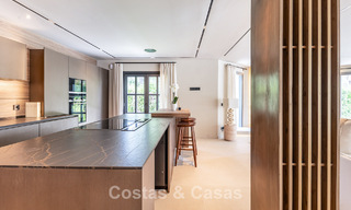 Impresionante villa de lujo con arquitectura andaluza atemporal en venta en la Nueva Milla de Oro, entre Marbella y Estepona 788329 