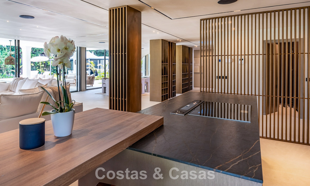 Impresionante villa de lujo con arquitectura andaluza atemporal en venta en la Nueva Milla de Oro, entre Marbella y Estepona 788331