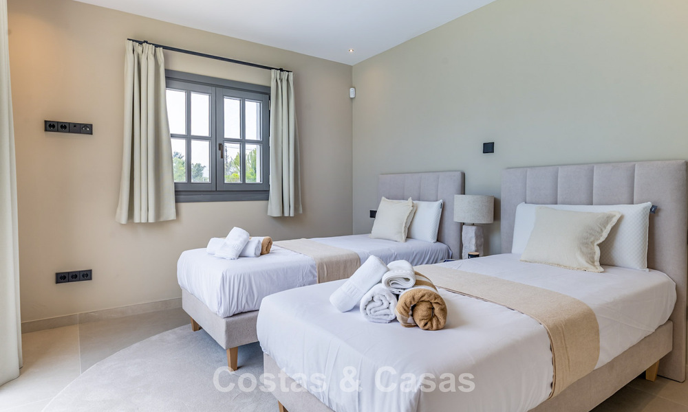 Impresionante villa de lujo con arquitectura andaluza atemporal en venta en la Nueva Milla de Oro, entre Marbella y Estepona 788341