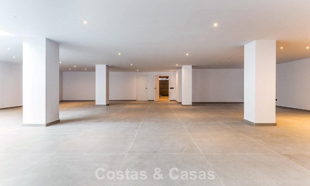 Impresionante villa de lujo con arquitectura andaluza atemporal en venta en la Nueva Milla de Oro, entre Marbella y Estepona 788344