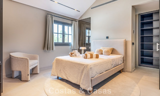 Impresionante villa de lujo con arquitectura andaluza atemporal en venta en la Nueva Milla de Oro, entre Marbella y Estepona 788345 