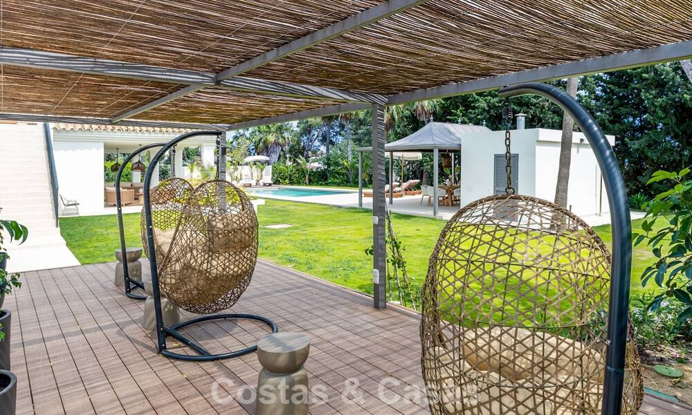 Impresionante villa de lujo con arquitectura andaluza atemporal en venta en la Nueva Milla de Oro, entre Marbella y Estepona 788363