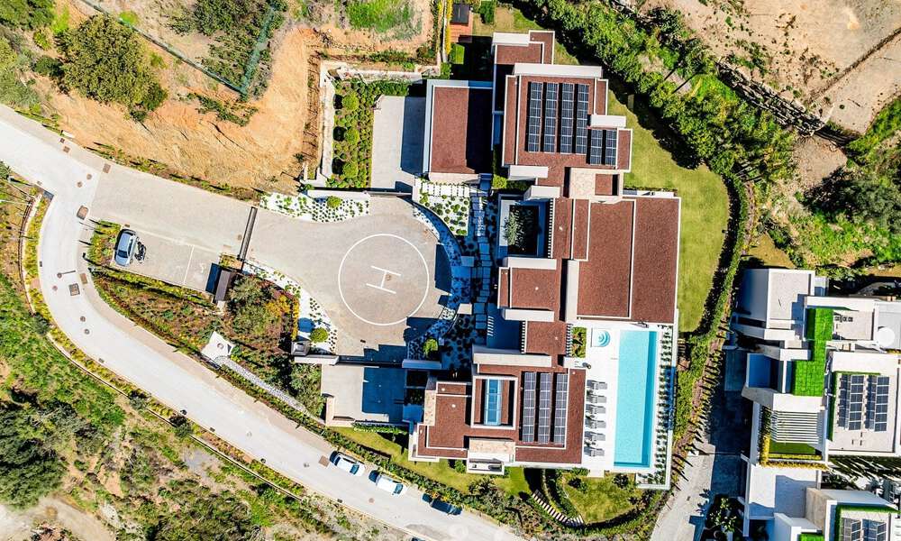 Villa de lujo de alta gama con vistas panorámicas al mar en venta dentro de un prestigioso resort, Benahavís - Marbella 788389